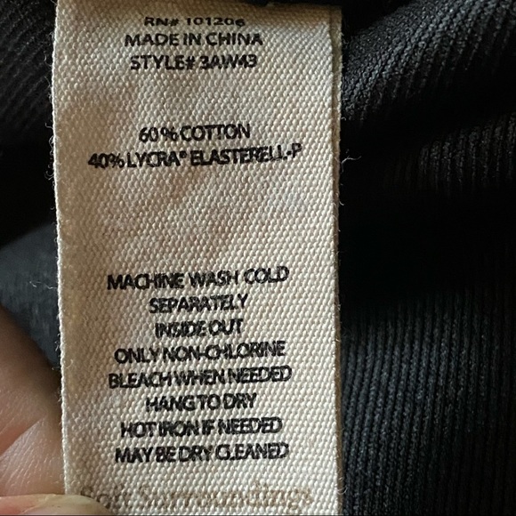 Soft Surroundings Metro Crop Leggings PS 3AW43 - Picture 8 of 8